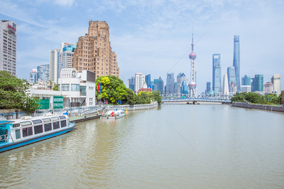 上海蘇州河陸家嘴藍天白云圖片素材_免費下載_jpg圖片格式_VRF高清圖片 .